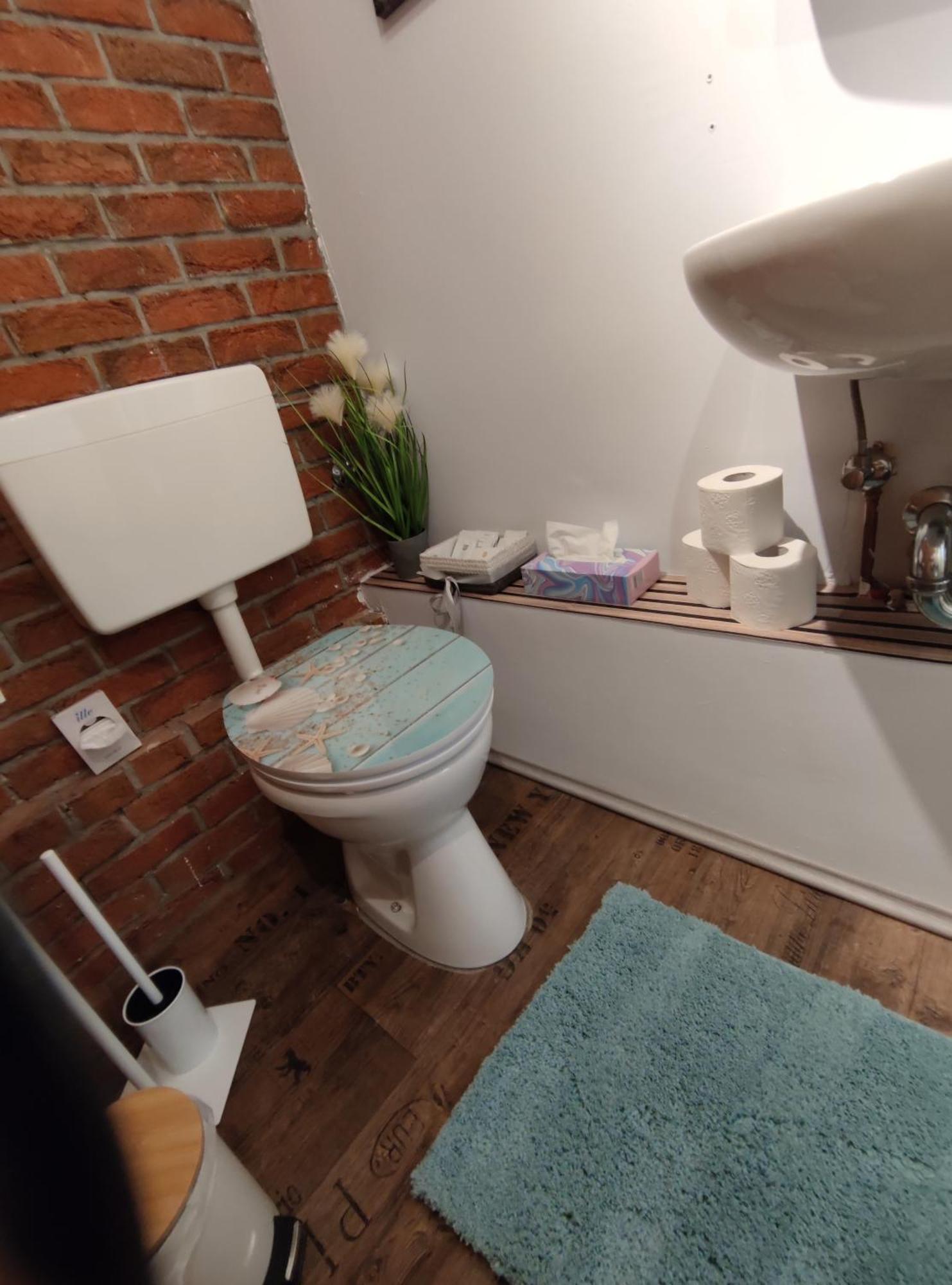 Fuer Alleinreisende-1 Person- Single Room- Rustikales Freistehendes Mini Holzfass Zum Schlafen, Mit Angrenzendem Badezimmer! Leverkusen Zewnętrze zdjęcie