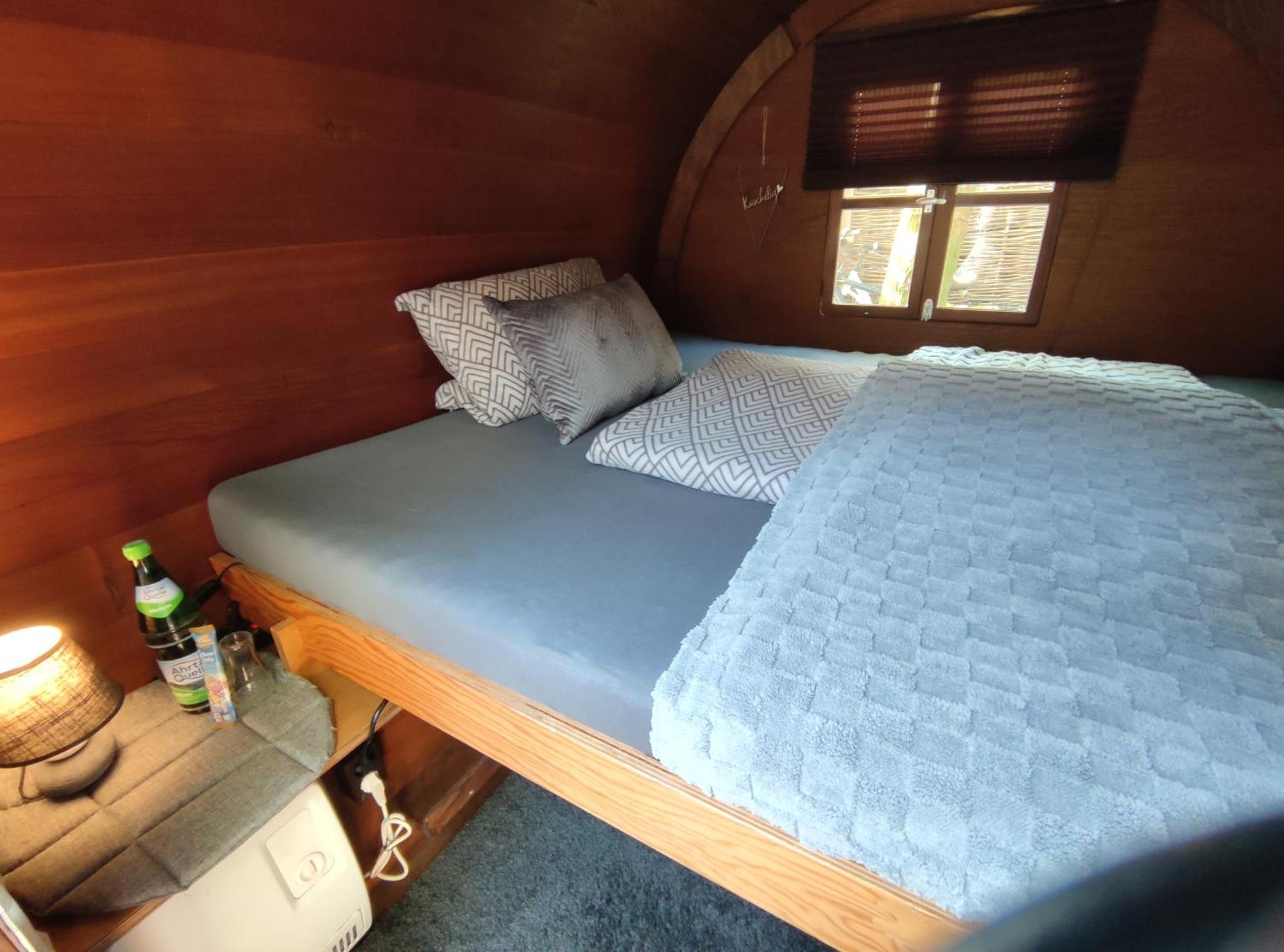Fuer Alleinreisende-1 Person- Single Room- Rustikales Freistehendes Mini Holzfass Zum Schlafen, Mit Angrenzendem Badezimmer! Leverkusen Zewnętrze zdjęcie